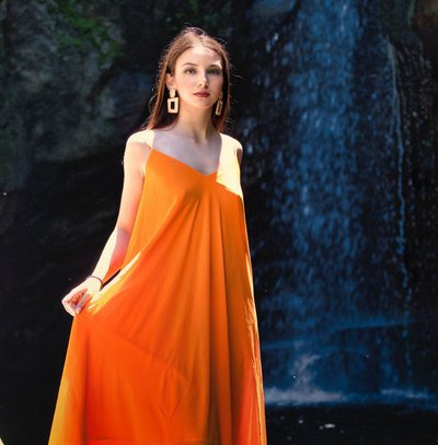 tienda Goma de dinero canal Naranja: Outfits, Looks y Combinaciones Mujer | Bantoa