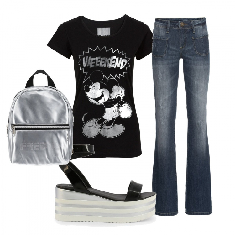 Outfit donna - Weekend Topolino. Stile Basic per Scuola/Università. Abbinamento con t-shirt, jeans bootcut, zaini, zeppe.