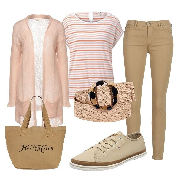 Outfit donna - Riunione al club. Stile Basic per Tutti i giorni. Abbinamento con cinture, cardigans, pantaloni, camicie, sneakers, shopping bag.