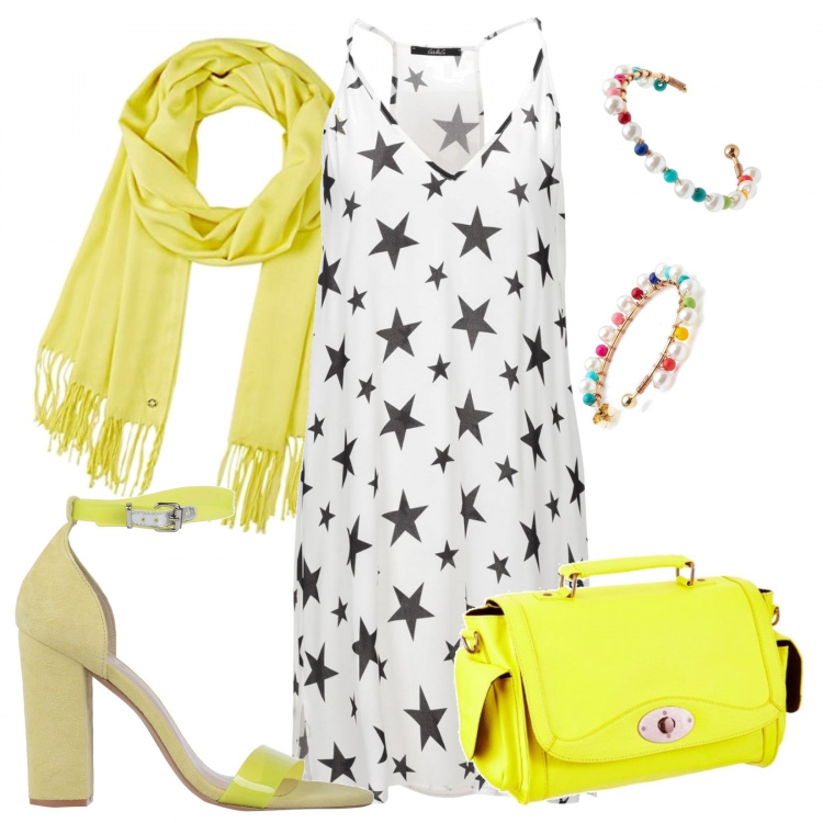 Outfit femme - Punk de toi. Style Rock pour Tous les jours. Assortir avec sacs à main, robes courtes, boucles d'oreilles, sandales à talon, écharpes.