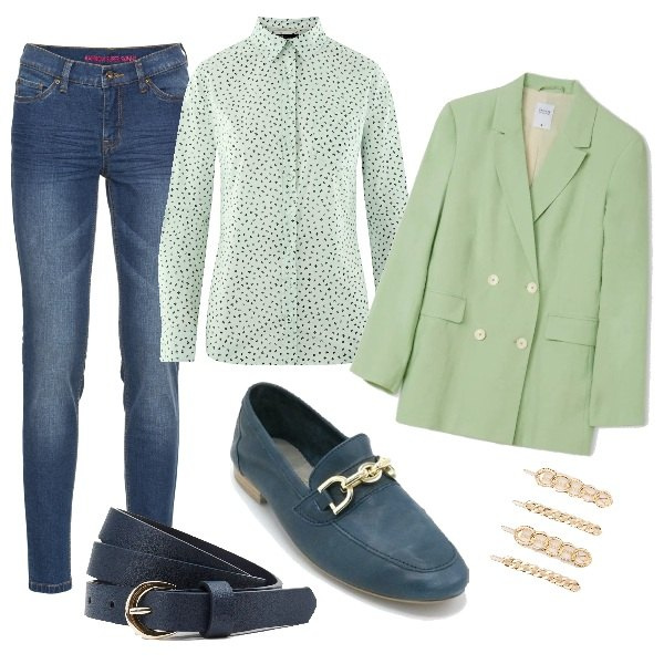 Outfit donna - Mercoledì Wow. Stile Urban per Tutti i giorni. Abbinamento con jeans skinny, mocassini, accessori per capelli, giacche, cinture, camicie.