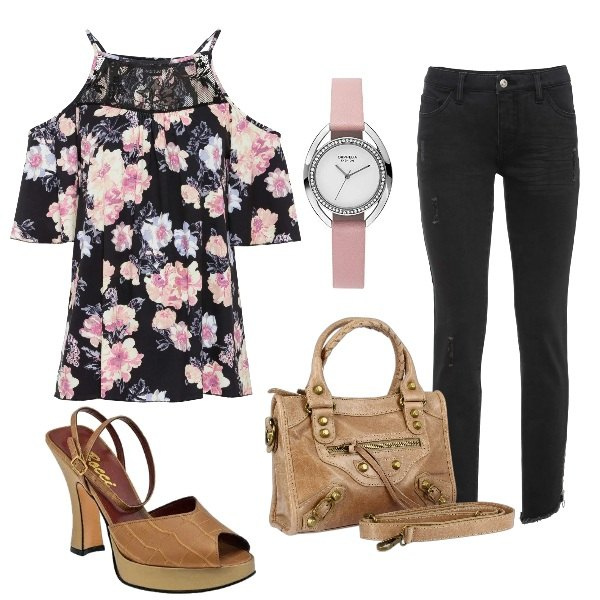 Outfit donna - Sandali con tacco alti. Stile Basic per Ufficio. Abbinamento con jeans skinny, maglieria, borse a mano, décolleté, orologi analogici.