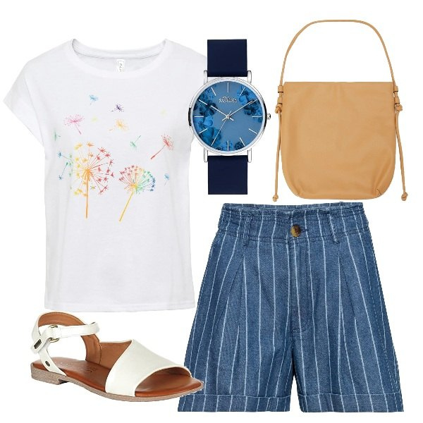 Outfit donna - Comoda in macchina per il mare. Stile Casual per Mare. Abbinamento con t-shirt, shorts, shopping bag, sandali, orologi.
