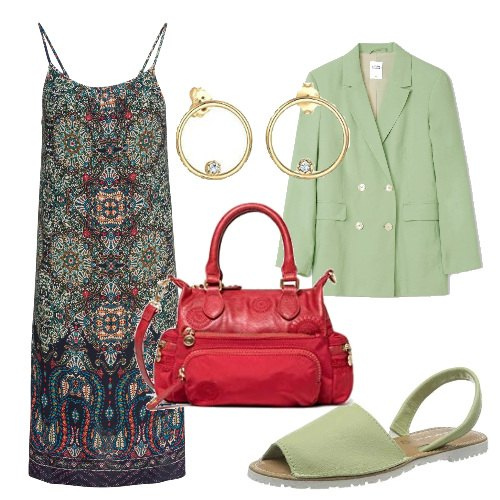 Outfit donna - Slip dress e blazer. Stile Trendy per Tutti i giorni. Abbinamento con vestiti, giacche, sandali col tacco, borse a tracolla, orecchini.