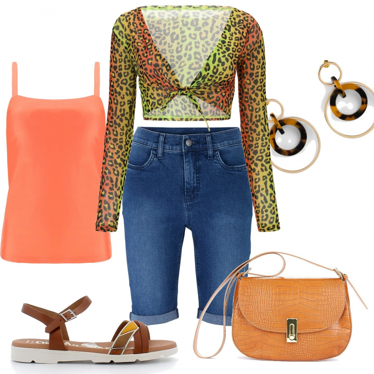 Outfit donna - Il coprispalle Freddy. Stile Casual chic per Tutti i giorni. Abbinamento con bermuda, orecchini, borse a spalla, canottiere, top, sandali.