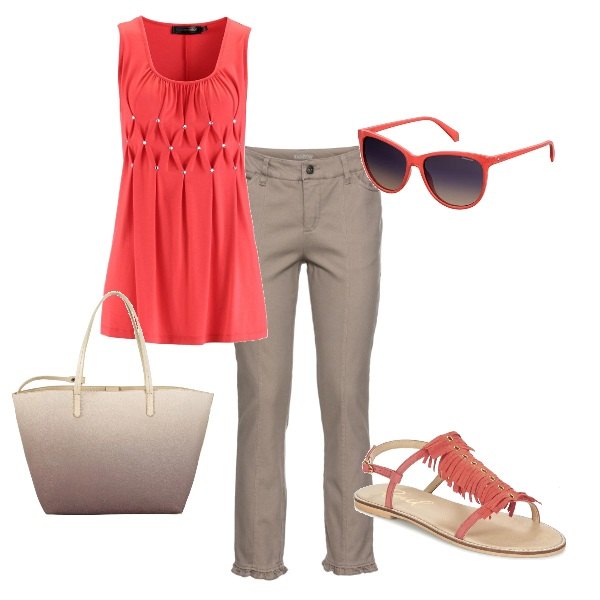Outfit donna - Senza pretese. Stile Basic per Tutti i giorni. Abbinamento con vestiti chemisier, pantalone con volant in denim elasticizzato marrone, shopping bag beige, sandali arancione, occhiali da sole.