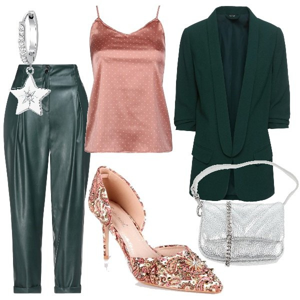 Outfit donna - Serata chic. Stile Chic per Serata fuori. Abbinamento con blazer, pantaloni, borse a tracolla, décolleté, top, orecchini.