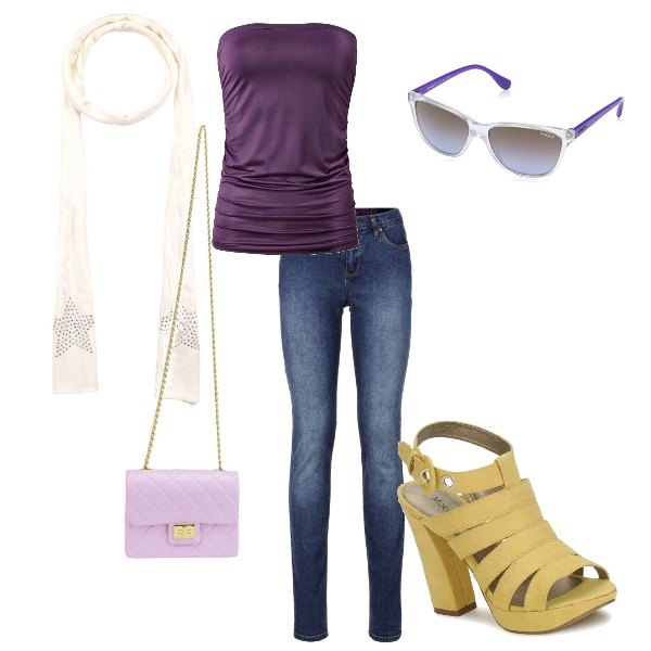 Outfit donna - Funny violet. Stile Urban per Tutti i giorni. Abbinamento con jeans skinny, sciarpa lavorato a maglia tinta unita rosa, sandali, sabot, mules e ciabattine trendy, t-shirt con fasce aderente, borsa a tracolla, occhiali da sole taglia unica grigio.