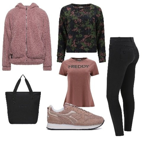Outfit donna - Black Friday Freddy. Stile Sporty chic per Sport. Abbinamento con cappotti, felpe, jeans skinny, t-shirt, shopping bag, sneakers.