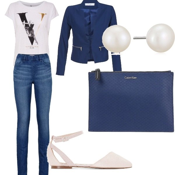 Outfit donna - Trendy #14791. Stile Trendy per Serata fuori. Abbinamento con jeggings, pochette con zip in pelle tinta unita, giacca blu, t-shirt con stampa a maniche corte bianco, ballerine con cinturino, orecchini a perno con perle in sterling 925 argento.