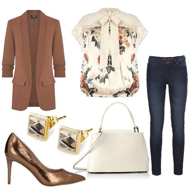 Outfit donna - A pranzo fuori. Stile Casual chic per Tutti i giorni. Abbinamento con jeans skinny, décolleté, bluse, orecchini, blazer, borse a mano.
