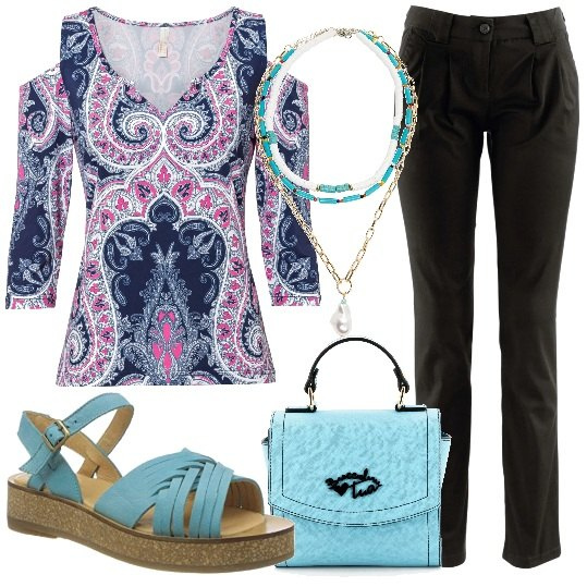 Outfit donna - Colore trend - Celeste puro. Stile Casual chic per Tutti i giorni. Abbinamento con pantaloni chino, maglieria, ciondoli, borse a mano, sandali in pelle.