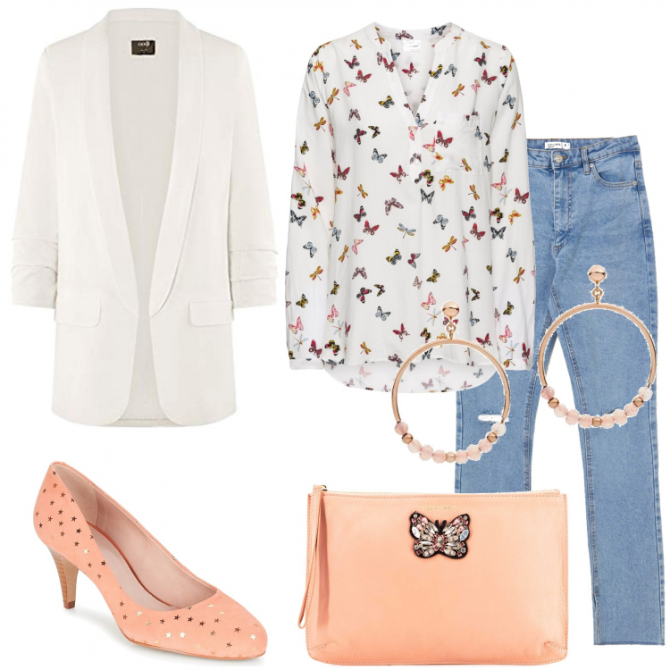 Outfit donna - Butterfly. Stile Casual chic per Serata fuori. Abbinamento con bluse, décolleté, pochette, jeans strappati, blazer, orecchini.