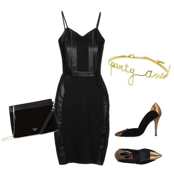 Outfit donna - Nero e oro. Stile Sexy per Serata fuori. Abbinamento con vestito a tubino scollatura profonda con zip interno sfoderato in pelle sintetica jersey, collana in ottone con gancio maglia oro, décolleté fantasia effetto vernice a punta, pochette nero.