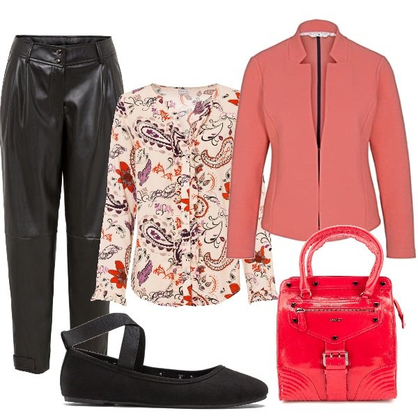 Outfit donna - In ufficio. Stile Chic per Ufficio. Abbinamento con ballerine, bluse, pantaloni, borse a mano, blazer.