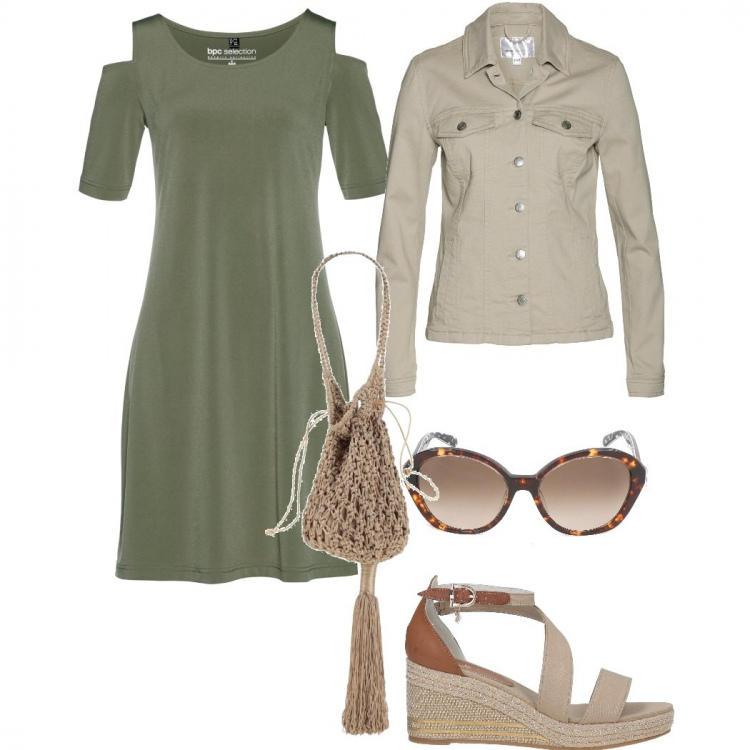 Outfit donna - Casual #8096. Stile Casual per Tutti i giorni. Abbinamento con blazer, vestiti, sandali col tacco, borse a mano, occhiali da sole.