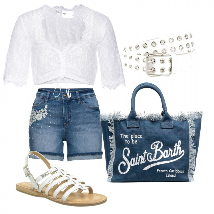 Outfit donna - Voglia fi mare. Stile Basic per Mare. Abbinamento con camicie, shorts, cinture, borse tote, sandali alla schiava.