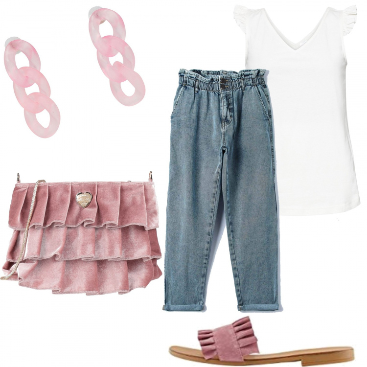 Outfit donna - Ruches a go go. Stile Romantica per Tutti i giorni. Abbinamento con top, borse a tracolla, orecchini, jeans, sandali.