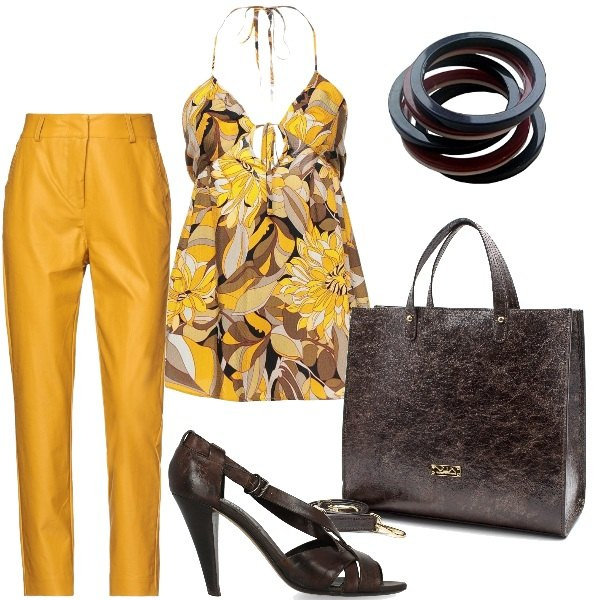 Outfit donna - In vintage girasole. Stile Trendy per Ufficio. Abbinamento con top, pantaloni, sandali in pelle, shopping bag, braccialetti.