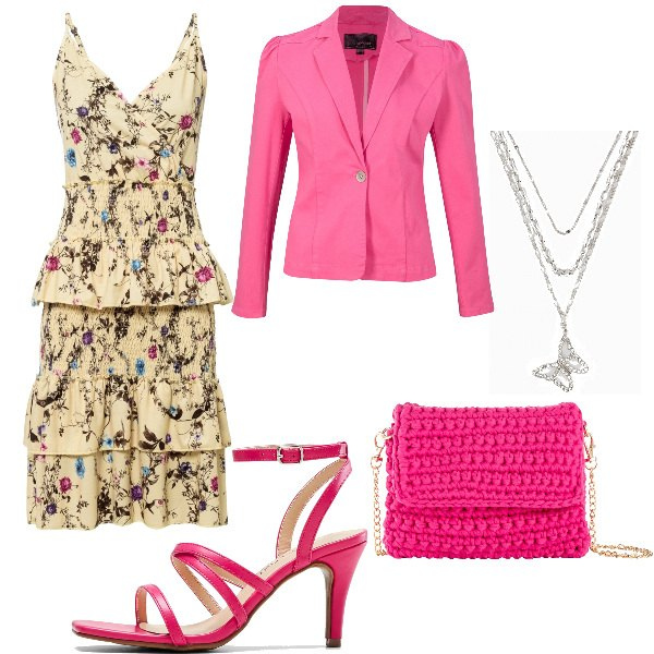 Outfit donna - Matrimonio in comune. Stile Boho per Cerimonia. Abbinamento con camicie a manica corta, vestiti, borse a tracolla, sandali col tacco, ciondoli.