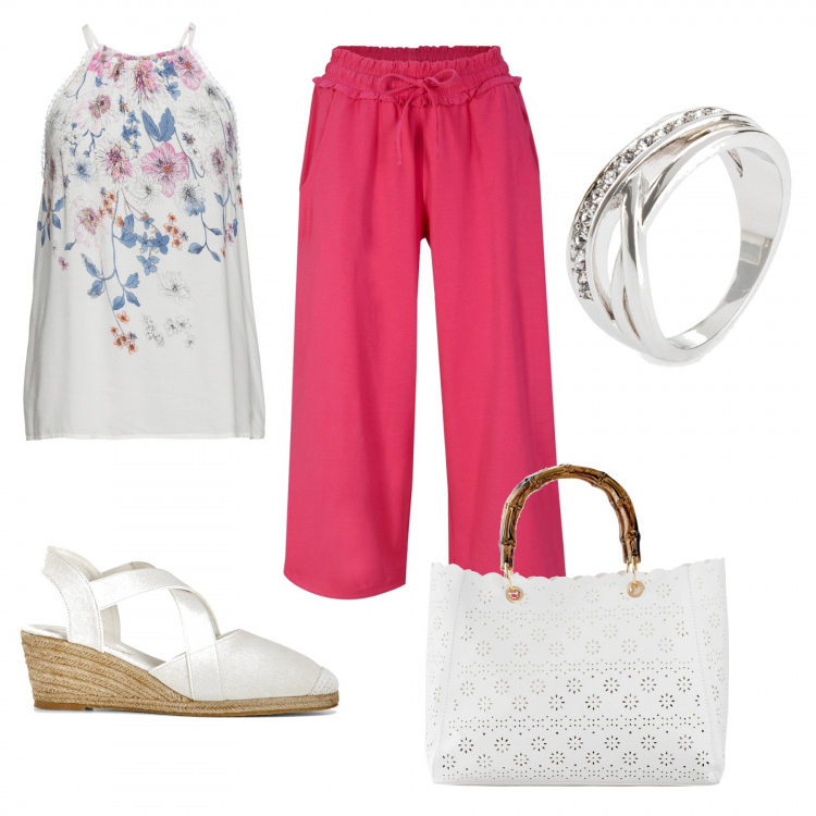 Outfit donna - A pranzo con l\'amica #curvyplus. Stile Casual chic per Tutti i giorni. Abbinamento con pantaloni culotte, top, borse a mano, sandali, anelli.