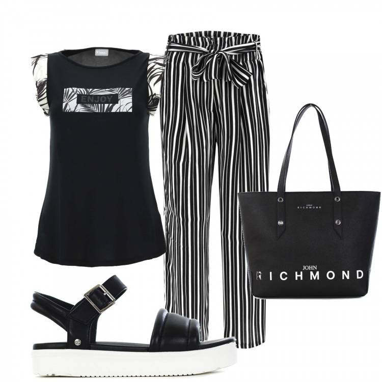 Outfit donna - Freddy After sport #2. Stile Casual per Tutti i giorni. Abbinamento con shopping bag, sandali in pelle, pantaloni a palazzo, t-shirt.