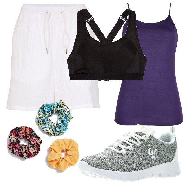 Outfit donna - Fare sport o Yoga in vacanza. Stile Sporty chic per Sport. Abbinamento con shorts, accessori per capelli, top, reggiseni, sneakers.