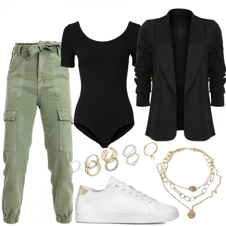Outfit donna - Body da accostare a qualsiasi look. Stile Casual per Scuola/Università. look ideale per Petite. Abbinamento con body, sneakers, pantaloni, blazer, anelli, ciondoli.