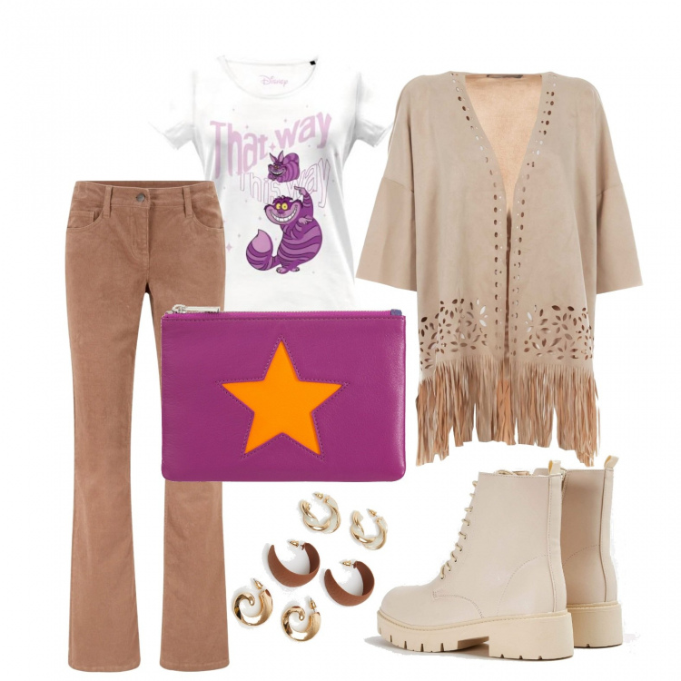 Outfit donna - Frange e simpatia. Stile Casual per Tutti i giorni. Abbinamento con pantaloni, anfibi, blazer, orecchini, pochette, t-shirt.