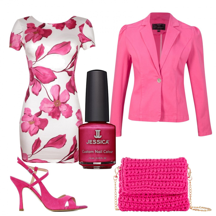 Outfit donna - Il miniabito a fiori. Stile Sexy per Serata fuori. Abbinamento con camicie a manica corta, borse a tracolla, vestiti a tubino, sandali col tacco, smalti.