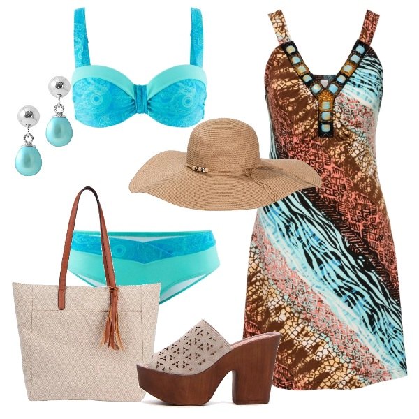 Outfit donna - In spiaggia con il cappello. Stile Etnico per Mare. Abbinamento con vestiti, bikini con ferretto, shopping bag fantasia in pelle sintetica beige, cappello in paglia, ciabatte, orecchini con perle farfallina blu.