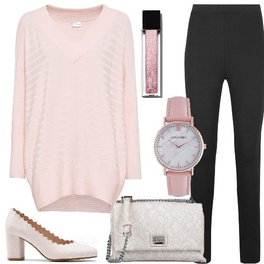 Outfit donna - Il rosa tenue intramontabile. Stile Glamour per Tutti i giorni. Abbinamento con leggings, maglieria, décolleté, borse a tracolla, gloss, orologi.