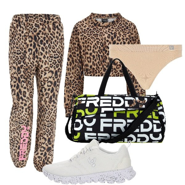 Outfit donna - Freddy - Black Friday 2022. Stile Sporty chic per Sport. Abbinamento con perizomi, pantaloni, felpe, borse a spalla, sneakers.