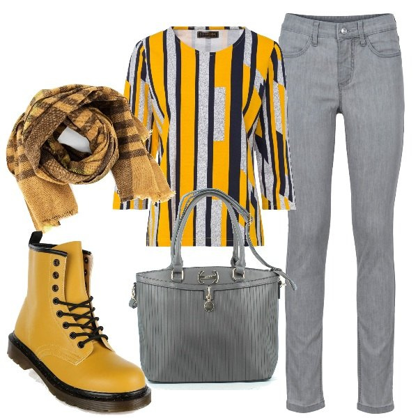 Outfit donna - Sole nei giorni di pioggia. Stile Casual per Tutti i giorni. Abbinamento con jeans skinny, maglieria, anfibi, sciarpe, borse a tracolla.
