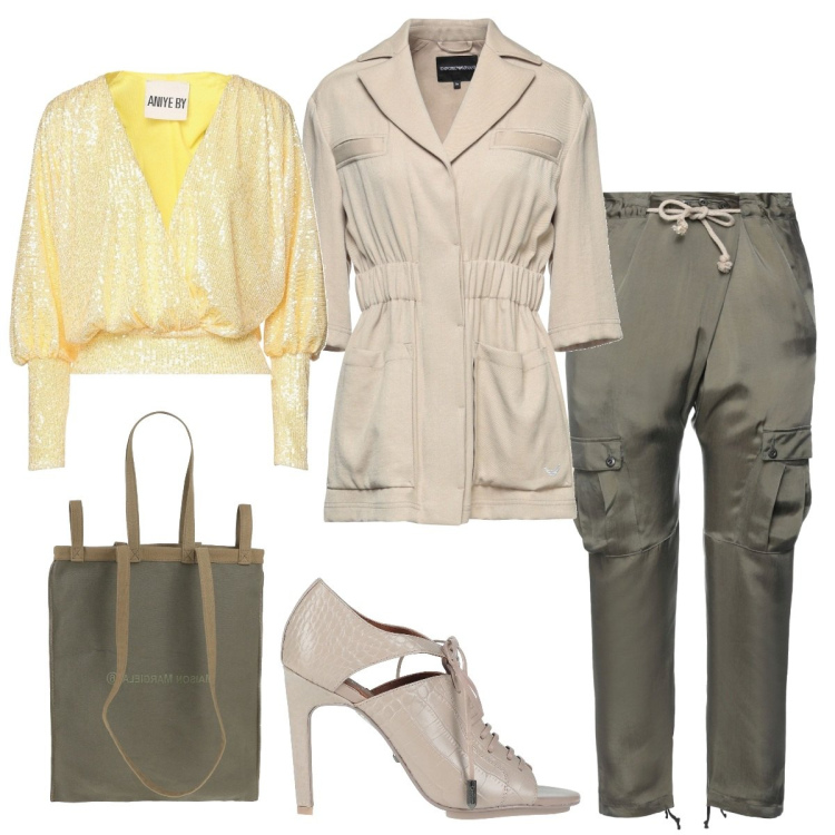 Outfit donna - Serata donne. Stile Casual chic per Serata fuori. Abbinamento con cappotti, pantaloni cargo, sandali in pelle, bluse, borse a mano.
