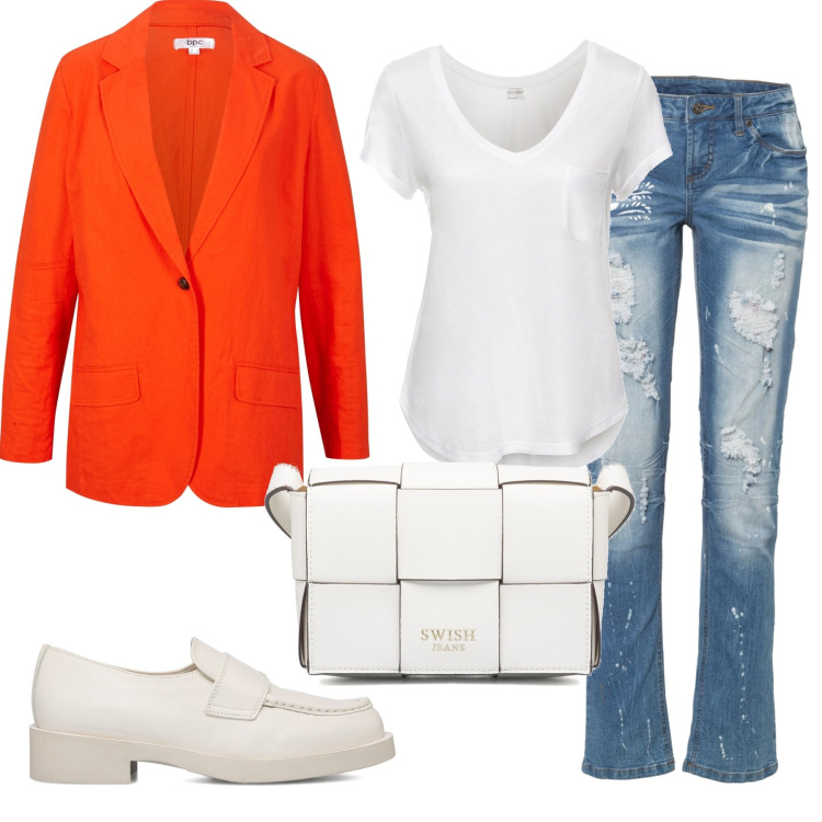 Outfit donna - Il blazer con i jeans. Stile Basic per Tutti i giorni. Abbinamento con jeans strappati, t-shirt, blazer, borse a tracolla, mocassini.