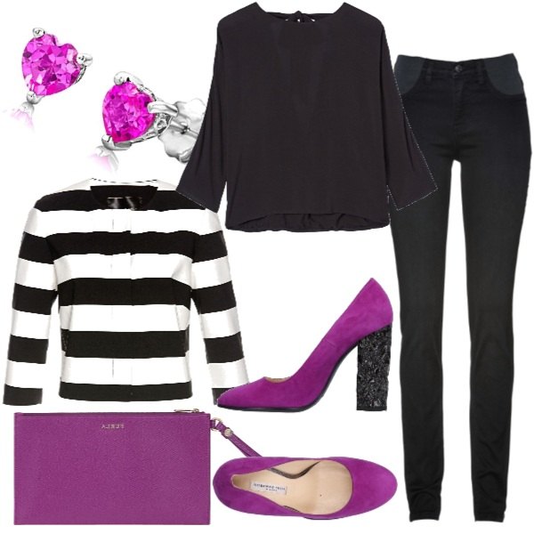 Outfit donna - Righe black&whithe. Stile Trendy per Serata fuori. Abbinamento con jeans skinny, giacchina fantasia con spalline a maniche 3/4 con fasce e bottoni nero, pochette, décolleté effetto scamosciato con punta tonda tinta unita, t-shirt con scollo nero, orecchini in sterling 925 rosa e argento e multicolore.