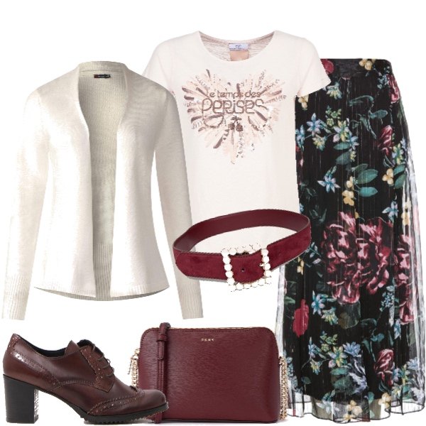 Outfit donna - Le francesine must have d’autunno. Stile Bon Ton per Tutti i giorni. Abbinamento con gonna fantasia floreale chiffon nero, t-shirt a maniche corte rosa, cardigan bianco, scarpe stringate, cintura con perle e stampa con fibbia lunghezza regolabile, borsa a tracolla.