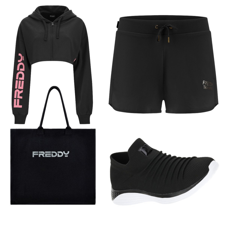 Outfit donna - Total look #1686770. per Sport. Abbinamento con sneakers, borse tote, felpe con cappuccio, shorts.