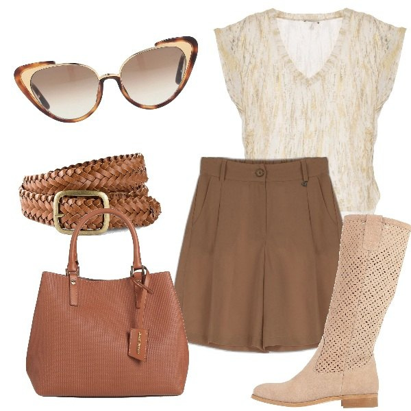 Outfit donna - Brown in Town. Stile Trendy per Tutti i giorni. Abbinamento con cinture, occhiali da sole, stivali, borse a mano, bermuda, t-shirt.