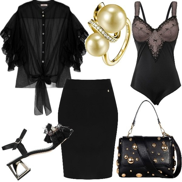 Outfit donna - Invito di sera curvy. Stile Sexy per Serata fuori. Abbinamento con body, sandali gioiello, borse a spalla, gonne, camicie, anelli.