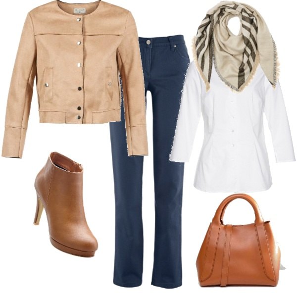 Outfit donna - Beige e blu. Stile Basic per Tutti i giorni. Abbinamento con camicie, tronchetti con plateau e zip marrone, pantalone elasticizzato, giacca beige, shopping bag mini con cinturino in denim con pieghe, scialle taglia unica beige.