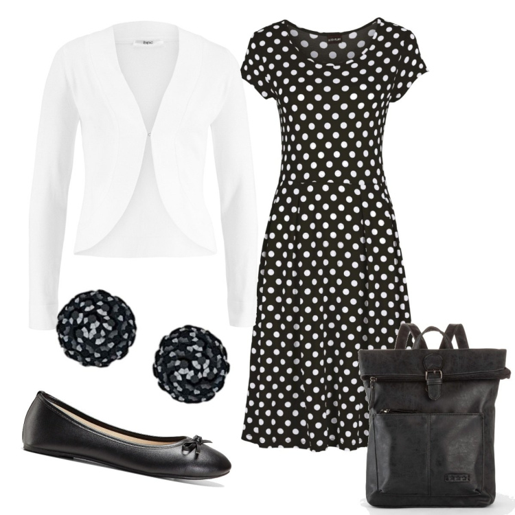Outfit donna - Aperitivo dopo il lavoro. Stile Casual chic per Tutti i giorni. Abbinamento con zaini, ballerine, vestiti, blazer, orecchini.