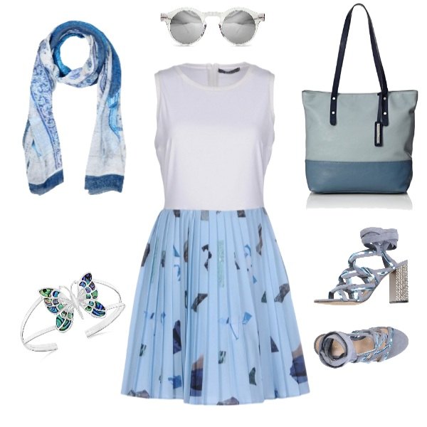 Outfit donna - Libertà celestiale. Stile Trendy per Tutti i giorni. Abbinamento con vestito corto, sandali pelle fantasia effetto scamosciato con tacco squadrato e laccetti con punta tonda, stola fantasia multicolore con frange in seta, occhiali da sole, shopping bag blu, bracciale in sterling 925 ipoallergenico argento e bianco.