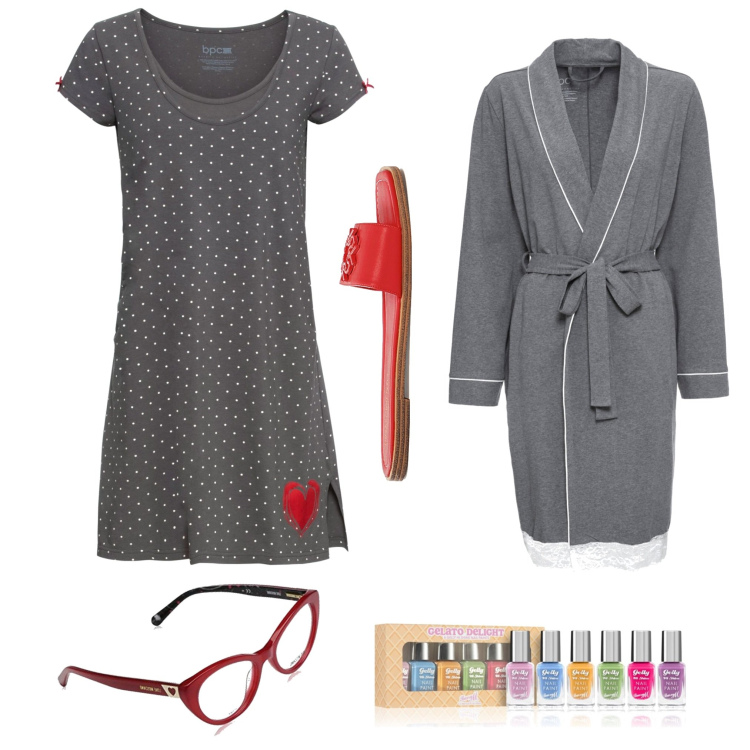 Outfit donna - Per me. Stile Casual per Tutti i giorni. Abbinamento con camicie da notte, vestaglie, smalti, sandali, occhiali.