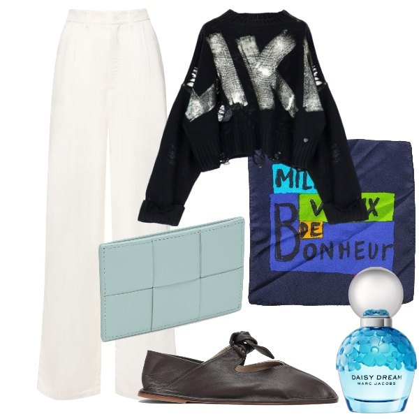 Outfit donna - Curvy con ballerine e pantalone bianco. Stile Basic per Tutti i giorni. Abbinamento con sciarpe, profumi, maglieria, ballerine, portafogli, pantaloni.