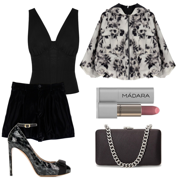 Outfit donna - Serata wow. Stile Glamour per Serata fuori. Abbinamento con décolleté, rossetti, top, blazer, bermuda, clutch.