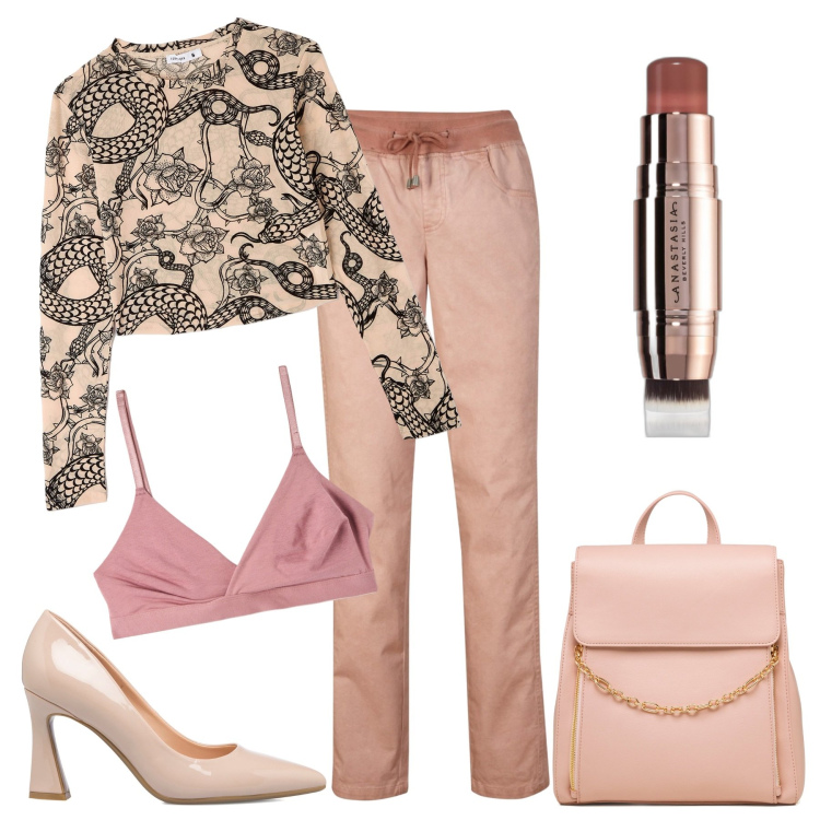 Outfit donna - Rosa nude. Stile Casual per Tutti i giorni. Abbinamento con pantaloni, blush, t-shirt, reggiseni, décolleté, zaini.