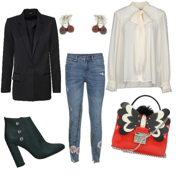Outfit donna - Trendy #22539. Stile Trendy Abbinamento con jeans, blazer, camicia con fiocco a maniche lunghe tinta unita, stivaletti in pelle martellata con tacco squadrato e zip con punta tonda tinta unita, borsa a mano rosso, orecchini in argento 925 argento e rosso.