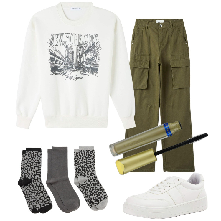 Outfit donna - Felpa New York. Stile Trendy per Tutti i giorni. Abbinamento con mascara, pantaloni cargo, sneakers, calzini, felpe.